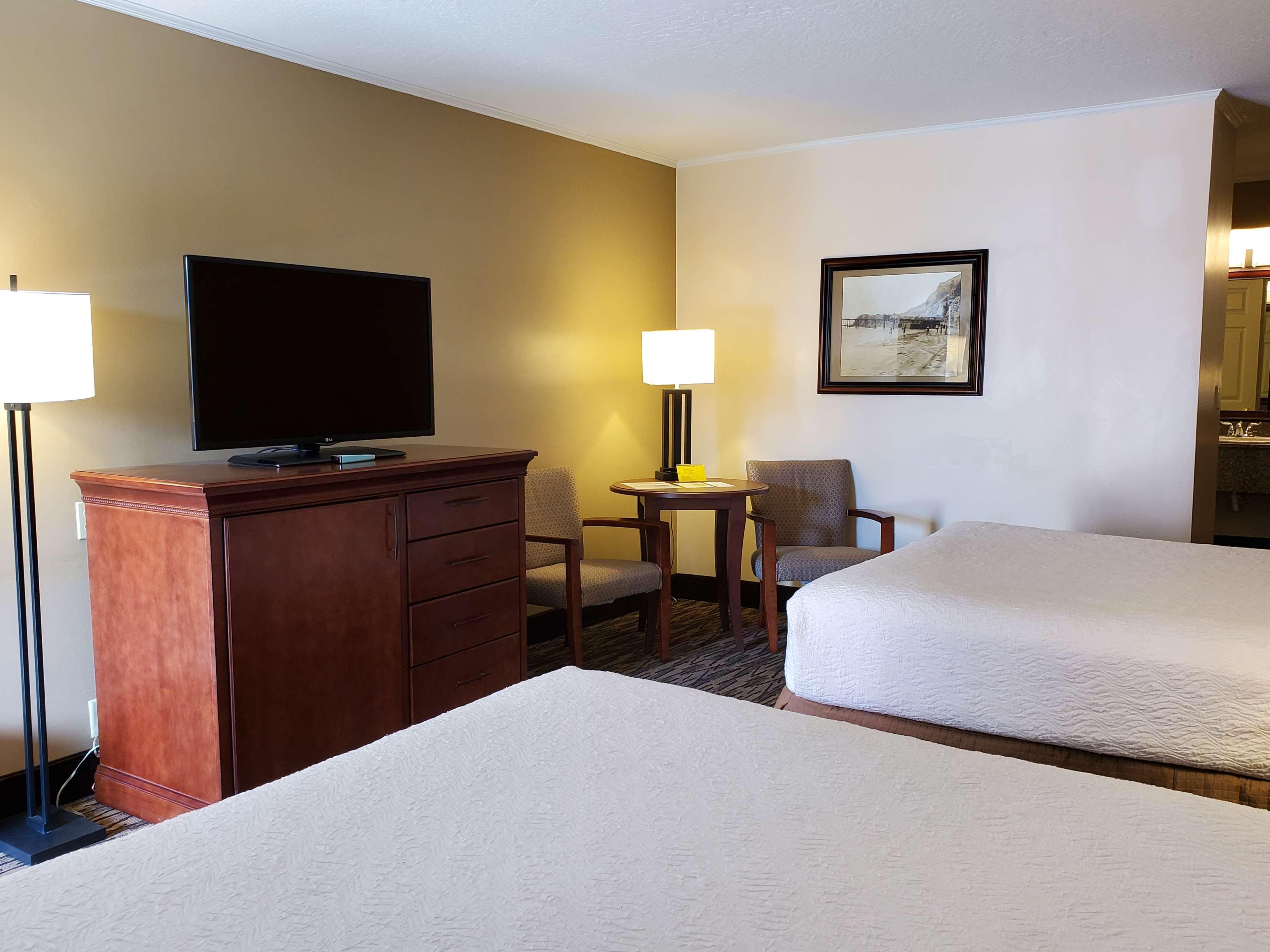 Best Western Plus Humboldt House Inn Гарбервил Екстериор снимка